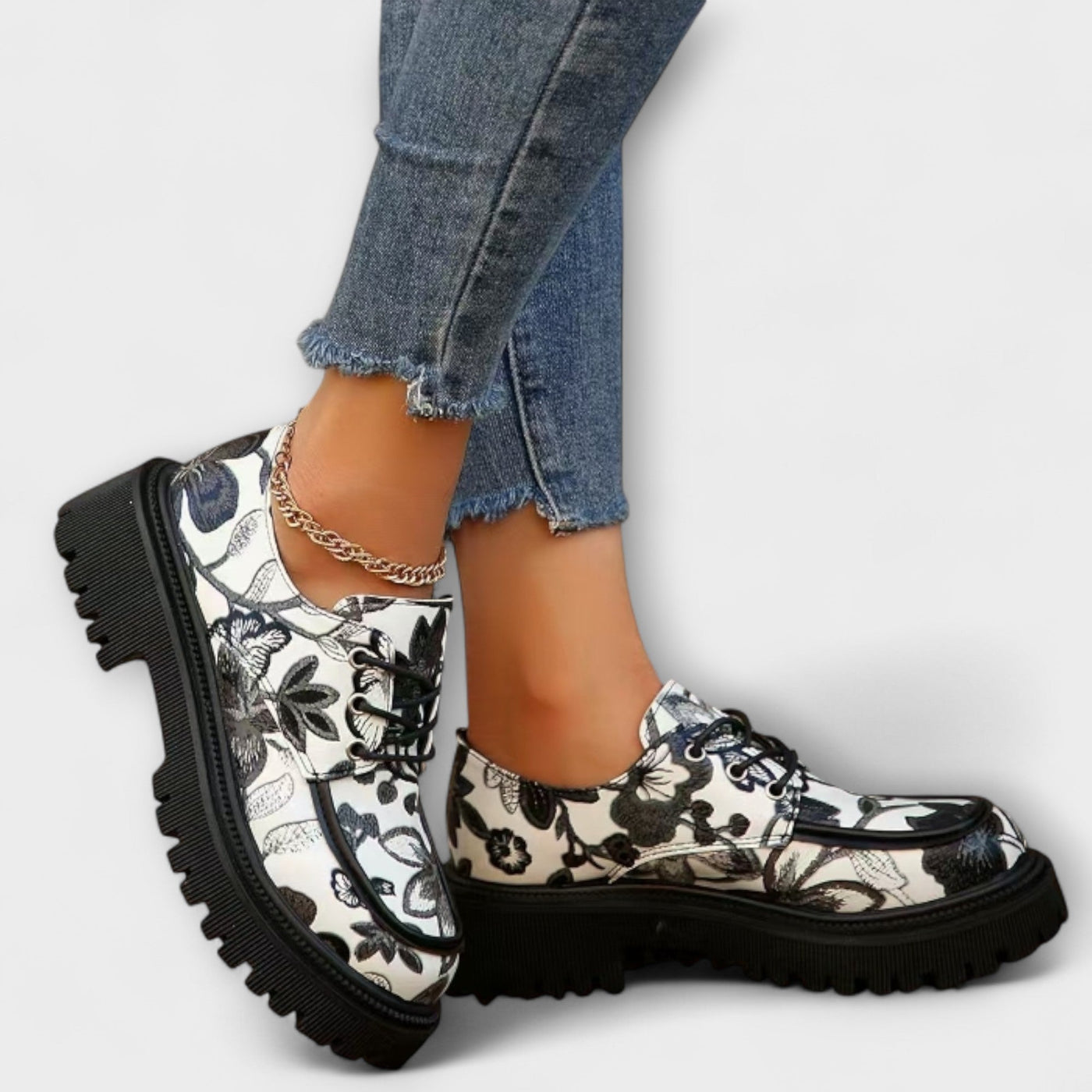 Sandra - Klasične Retro Mokasine sa Stilom